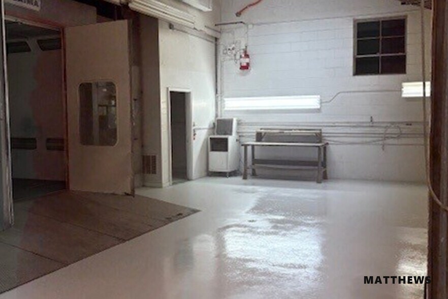 724 N Ardmore Ave, Villa Park, IL à louer - Photo du bâtiment - Image 3 de 6