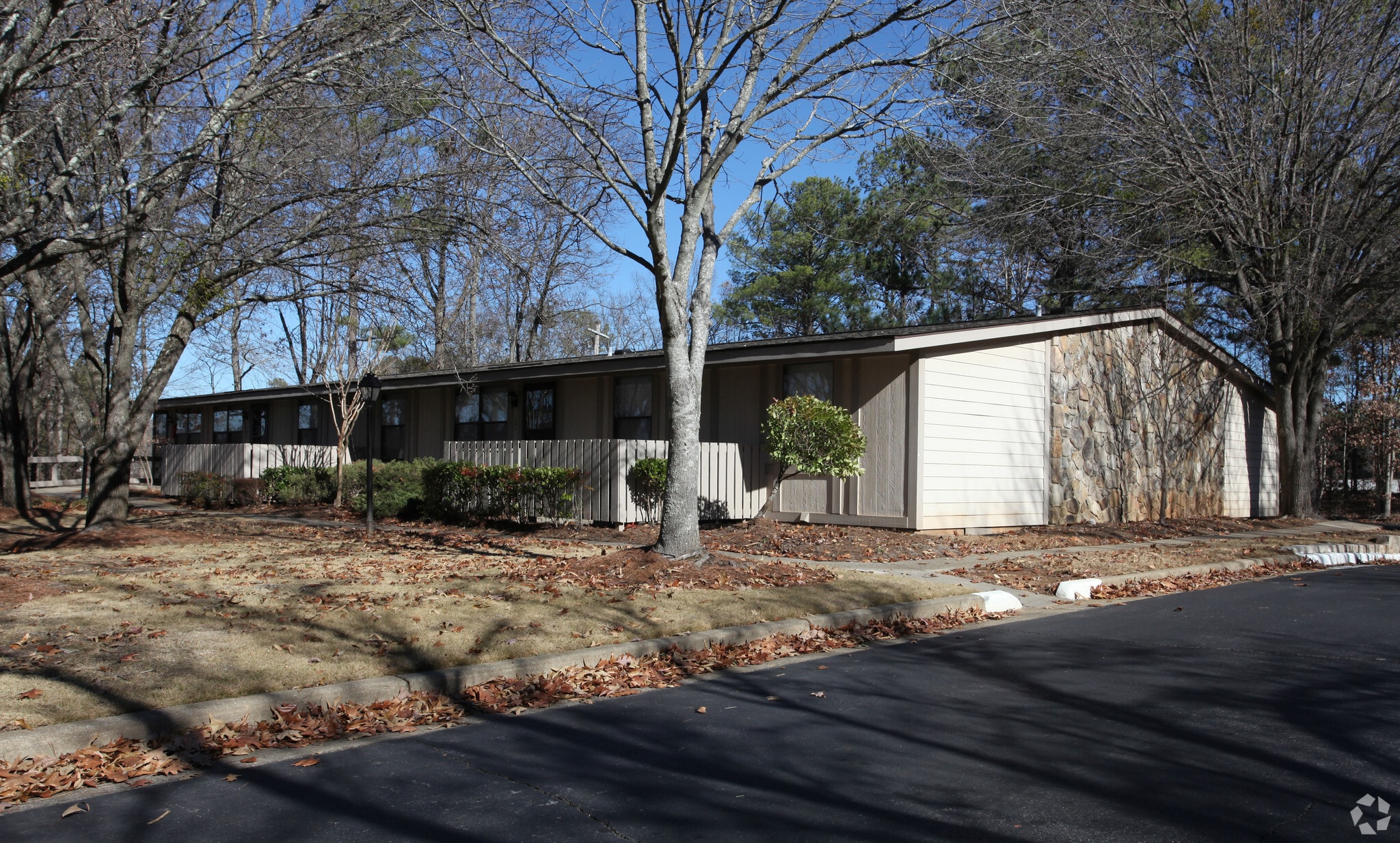 7393 Tara Rd, Jonesboro, GA for sale Primary Photo- Image 1 of 8