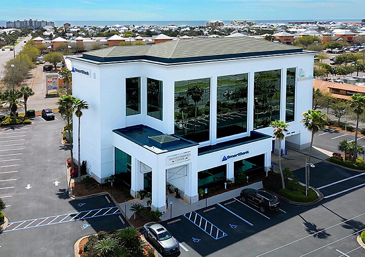 34990 Emerald Coast Pky, Destin, FL for lease Primary Photo- Image 1 of 7