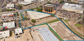 Plus de détails pour 1101 Wooded Acres Dr, Waco, TX - Commerce de détail à vendre