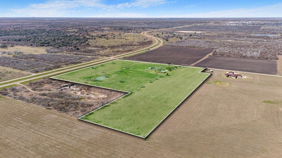 803 Aloe Rd, Victoria, TX for sale - Building Photo - Image 2 of 32
