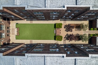 632-644 W Addison St, Chicago, IL - Aérien  Vue de la carte - Image1