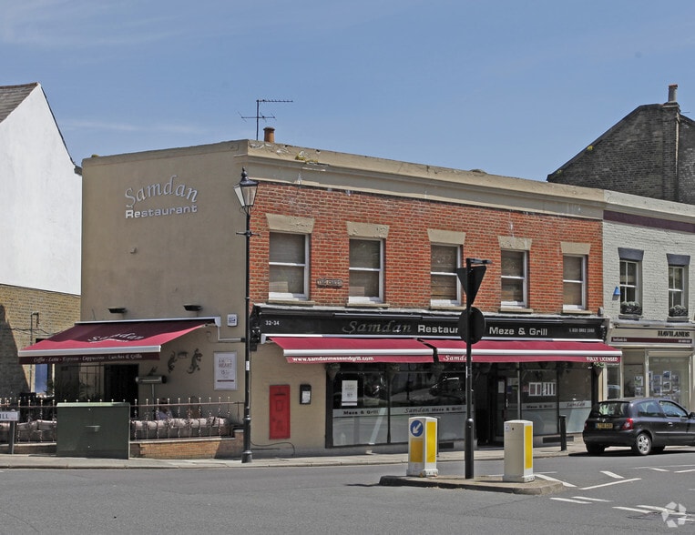 32-34 The Green, London for lease - Primary Photo - Image 1 of 10