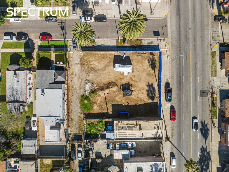 8401-8409 S Western Ave, Los Angeles, CA à louer - Photo du bâtiment - Image 3 de 17