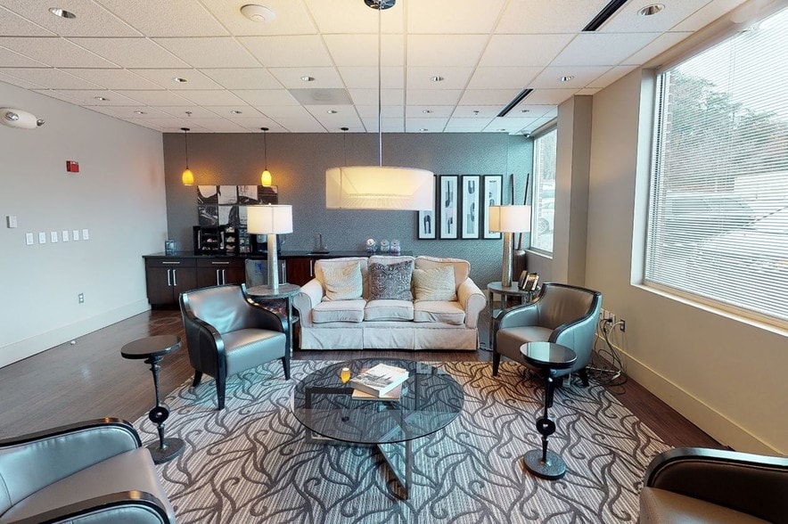 785 Elkridge Landing Rd, Linthicum, MD for lease - Matterport 3D Scan - Image 2 of 5