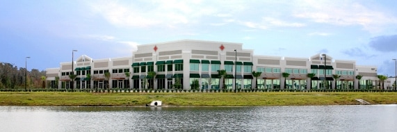 6557 Hazeltine National Dr, Orlando, FL à louer Photo du bâtiment- Image 1 de 2