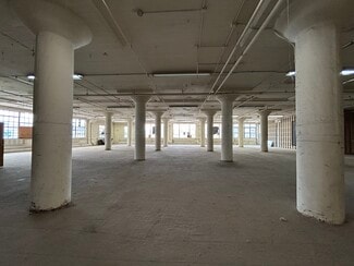 Plus de détails pour 401-435 N Western Ave, Chicago, IL - Industriel à louer