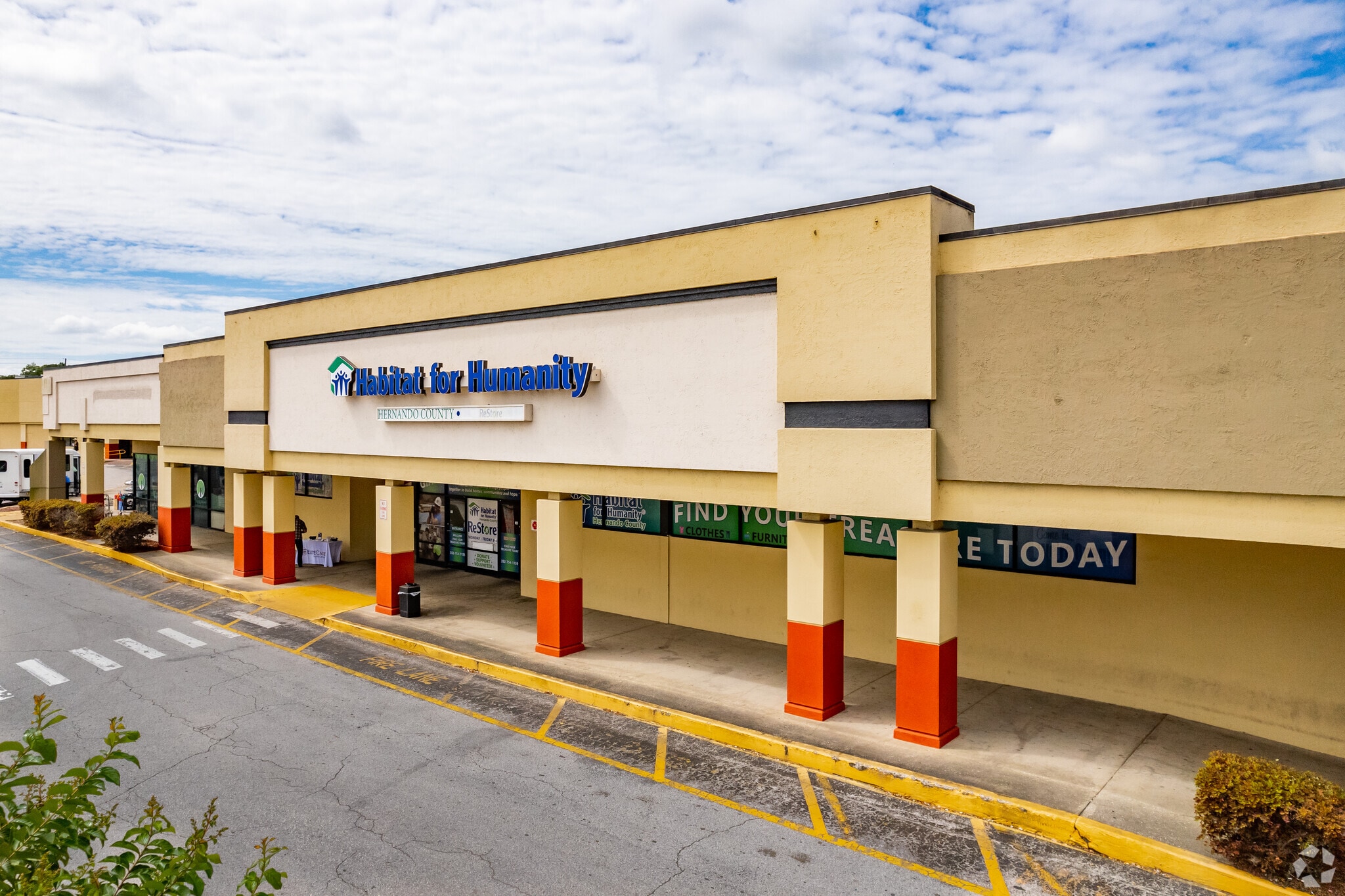 19450 Cortez Blvd, Brooksville, FL for lease Building Photo- Image 1 of 10