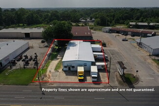 Plus de détails pour 315 N Washington Ave, Cleveland, TX - Industriel à vendre