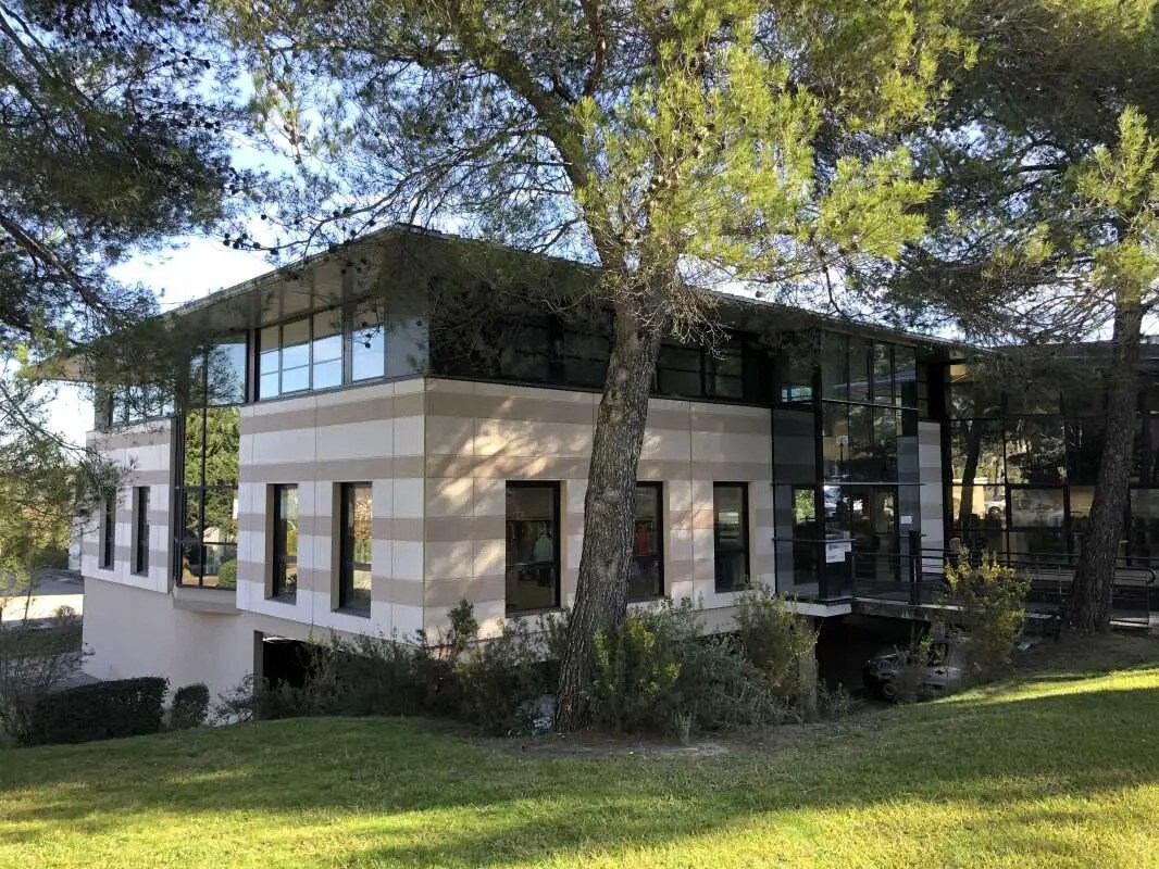Office in Aix-en-Provence for lease Building Photo- Image 1 of 16