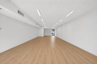 8912-8914 Reseda Blvd, Northridge, CA for lease Interior Photo- Image 2 of 4