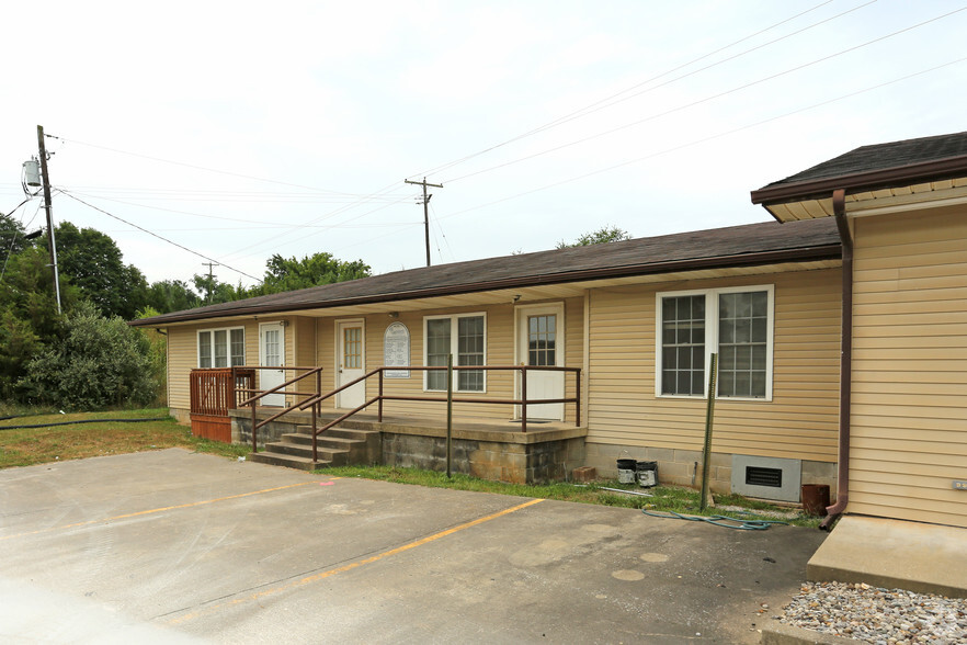 1217 Main St, Munfordville, KY à vendre - Photo du bâtiment - Image 1 de 1