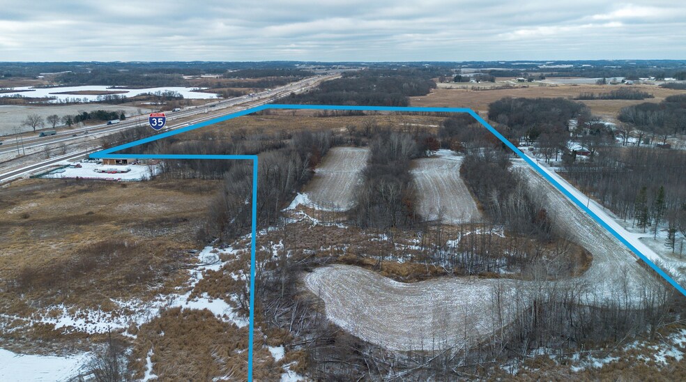 NE Interstate 35, Northfield, MN à vendre - Photo du bâtiment - Image 2 de 6