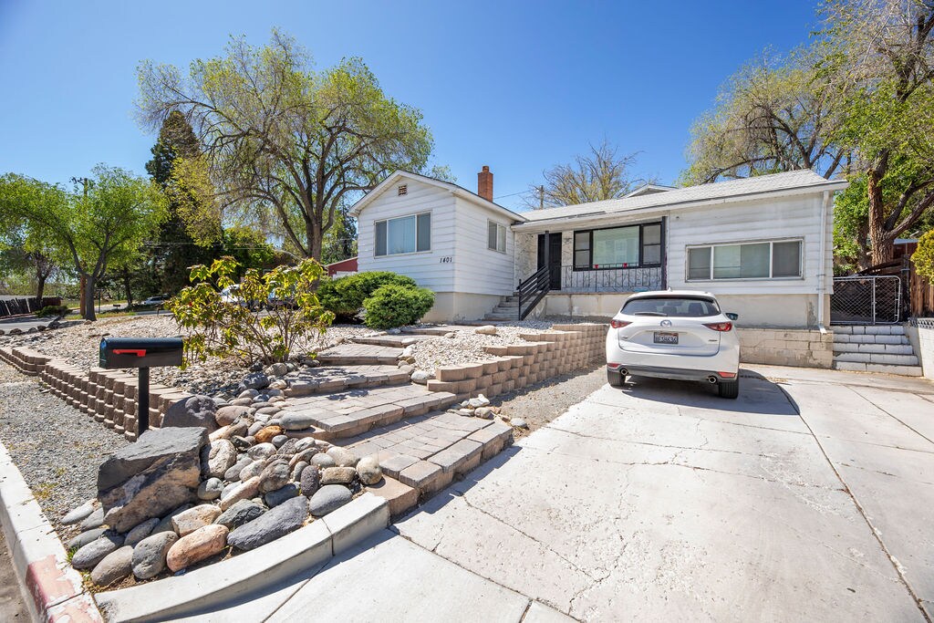 1401 Hillside Dr, Reno, NV for sale Primary Photo- Image 1 of 2