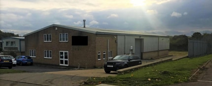 12 Bradfield Clos, Wellingborough for lease Building Photo- Image 1 of 8