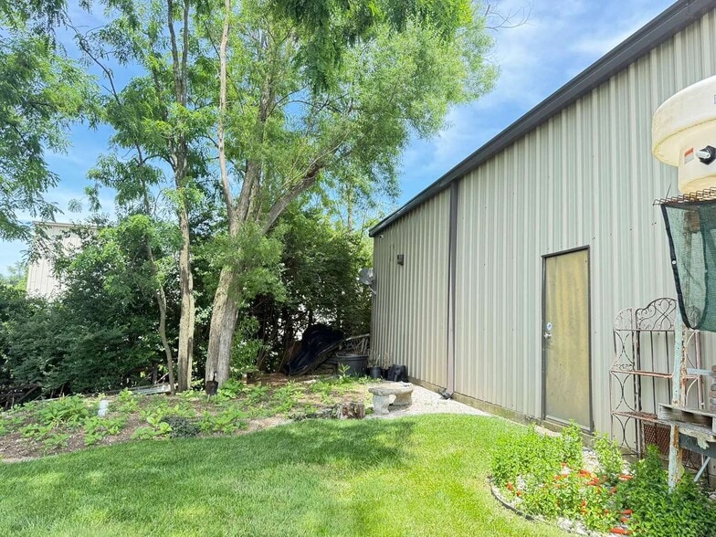 129 Macarthur Ct, Nicholasville, KY for sale - Building Photo - Image 2 of 5