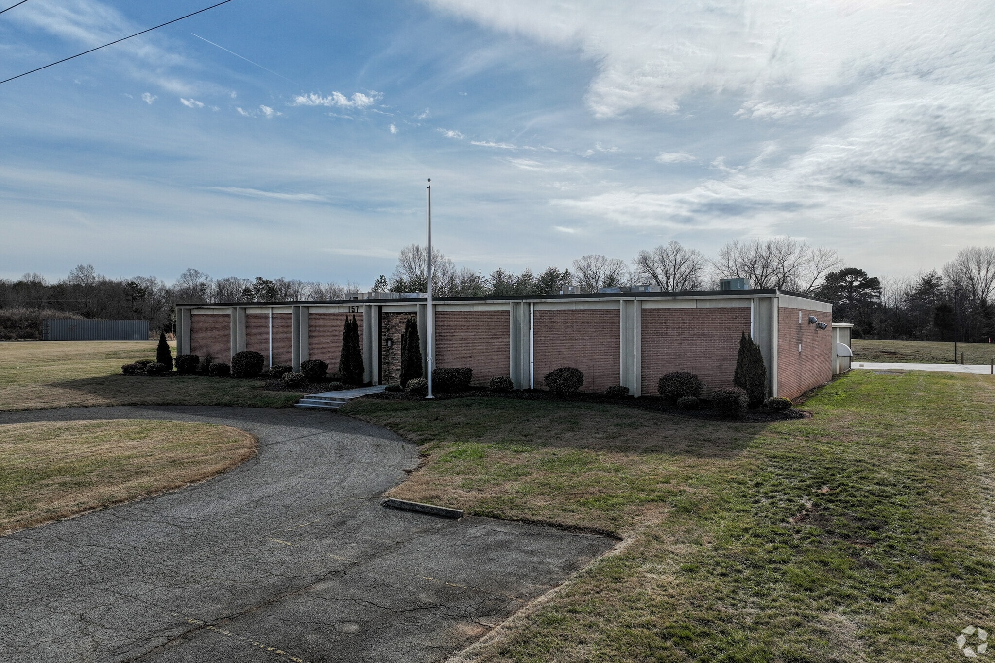 157 Industrial Dr, King, NC for lease Primary Photo- Image 1 of 77