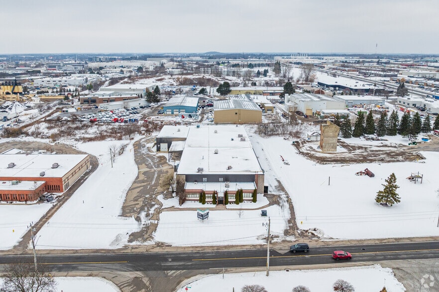 1615 Bishop St N, Cambridge, ON for lease - Aerial - Image 2 of 2