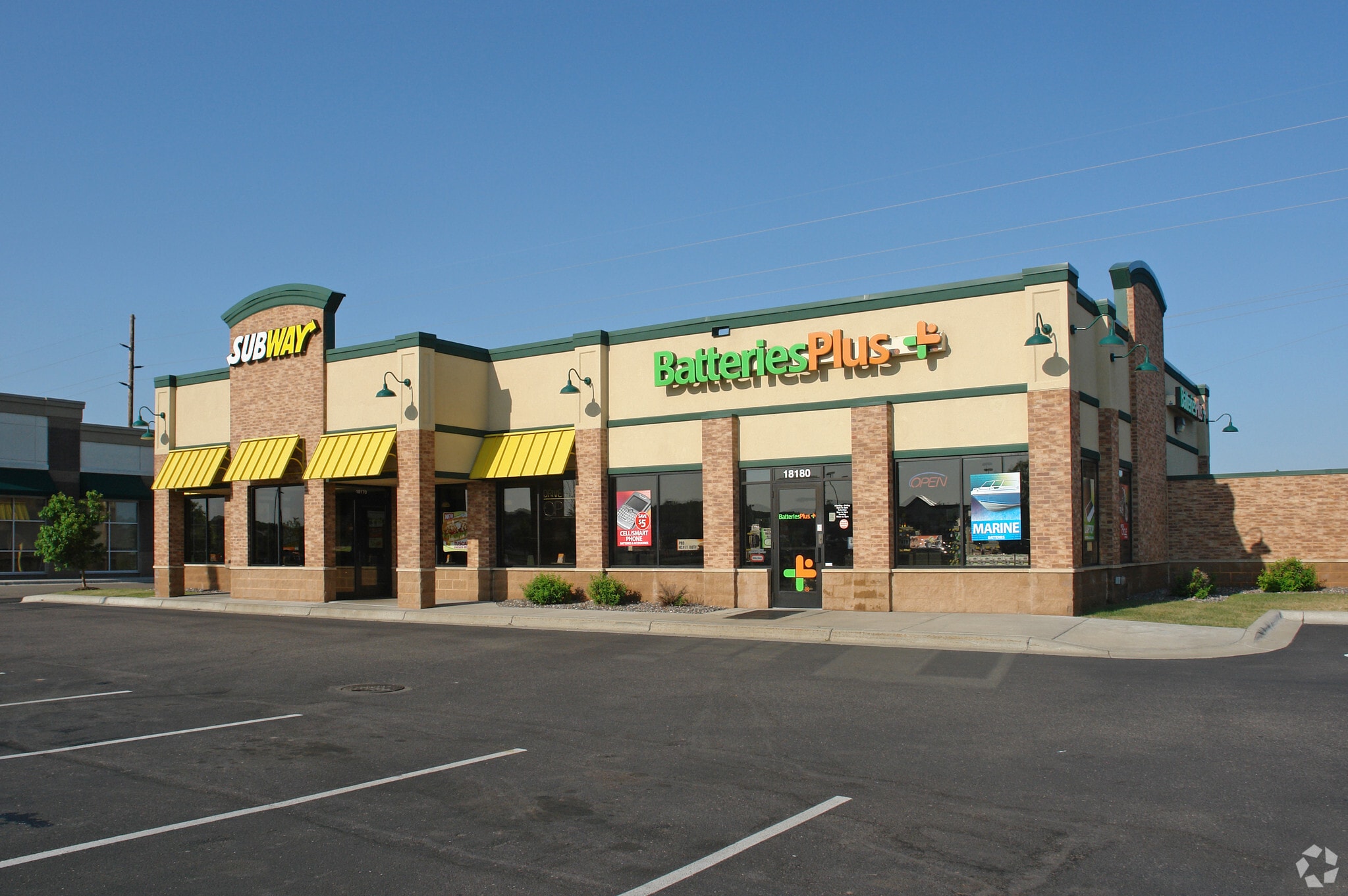 18025-18033 Zane St NW, Elk River, MN for sale Primary Photo- Image 1 of 5