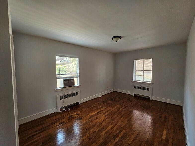 101 Marshall Ter, Danville, VA à vendre - Photo du bâtiment - Image 3 de 20