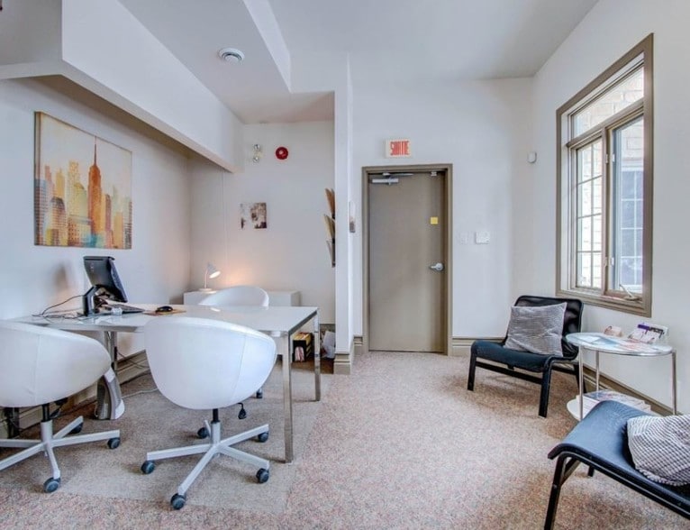 711 Boul Saint-Joseph, Gatineau, QC à louer - Photo intérieure - Image 2 de 6