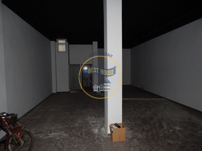 Commerce de détail dans Ontinyent, Valencia à louer - Photo du bâtiment - Image 2 de 11