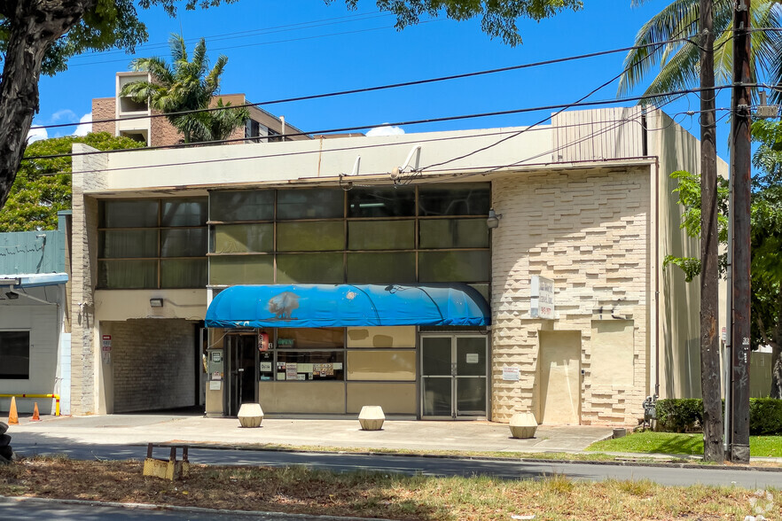 1614 Kalakaua Ave, Honolulu, HI for lease - Primary Photo - Image 1 of 3