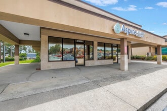 31918 US Highway 19 N, Palm Harbor, FL for lease Building Photo- Image 2 of 24