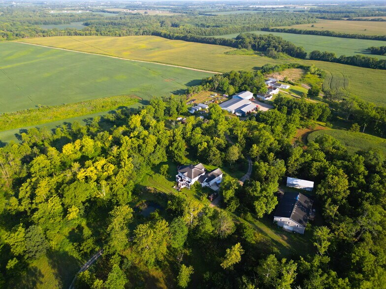 13155 US Highway 23, Ashville, OH à vendre - Photo du bâtiment - Image 1 de 48