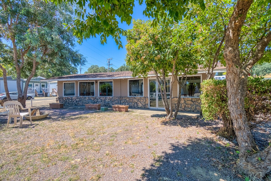 2509 Lakeshore Blvd, Lakeport, CA for sale - Building Photo - Image 2 of 20