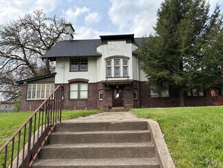 Plus de détails pour 1421 Market Ave N, Canton, OH - Bureau à vendre