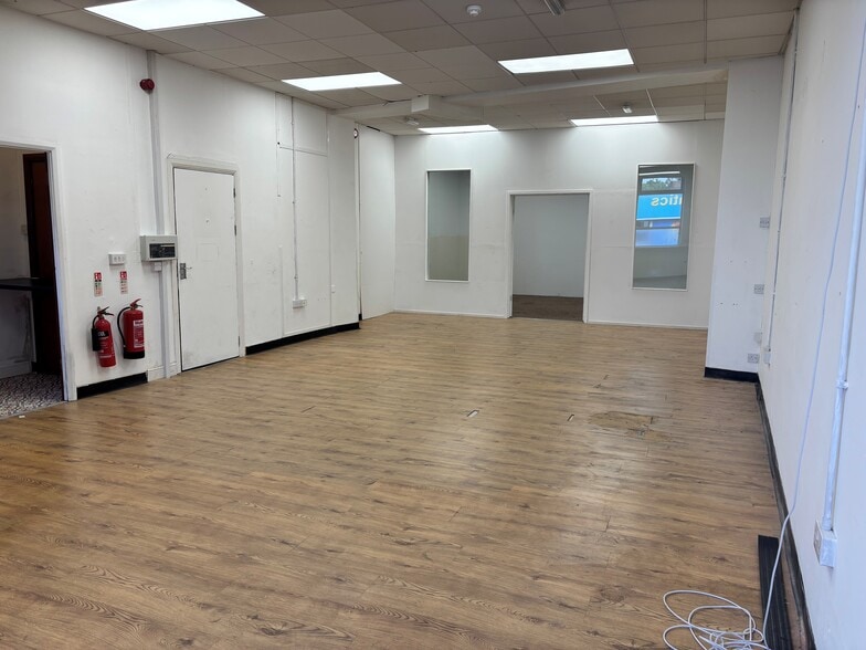 13 Victoria Rd, Southampton for lease - Building Photo - Image 2 of 3