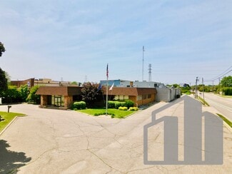 Plus de détails pour 31985 Groesbeck Hwy, Fraser, MI - Industriel à vendre