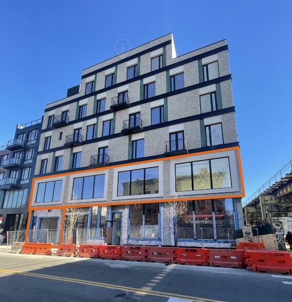 1587 Broadway, Brooklyn, NY for lease - Building Photo - Image 2 of 10