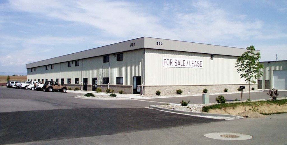 332 Mountain View Dr, Johnstown, CO à louer - Photo principale - Image 1 de 38