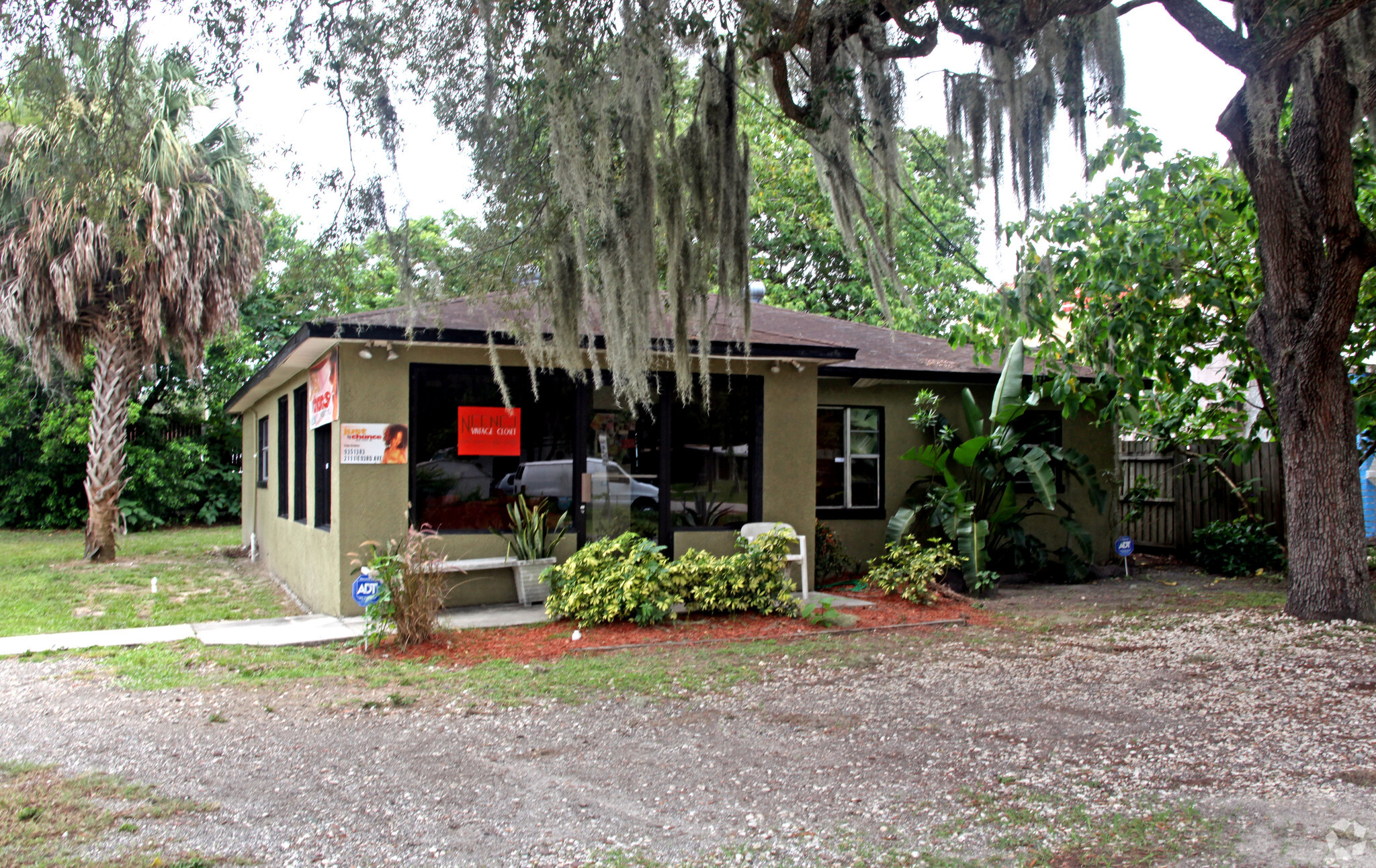 2111 E 93rd Ave, Tampa, FL for sale Primary Photo- Image 1 of 1