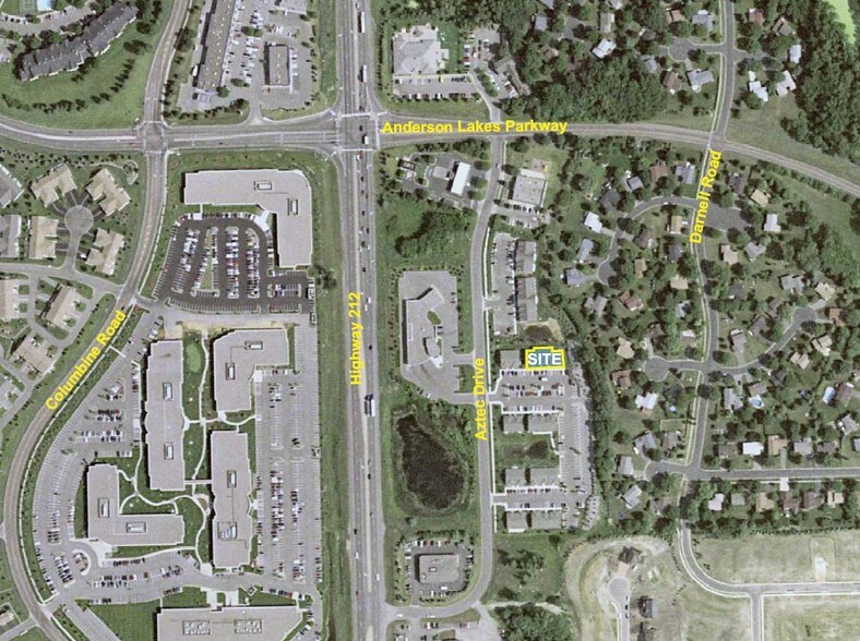 8925-8929 Aztec Dr, Eden Prairie, MN à louer - Aérien - Image 2 de 17