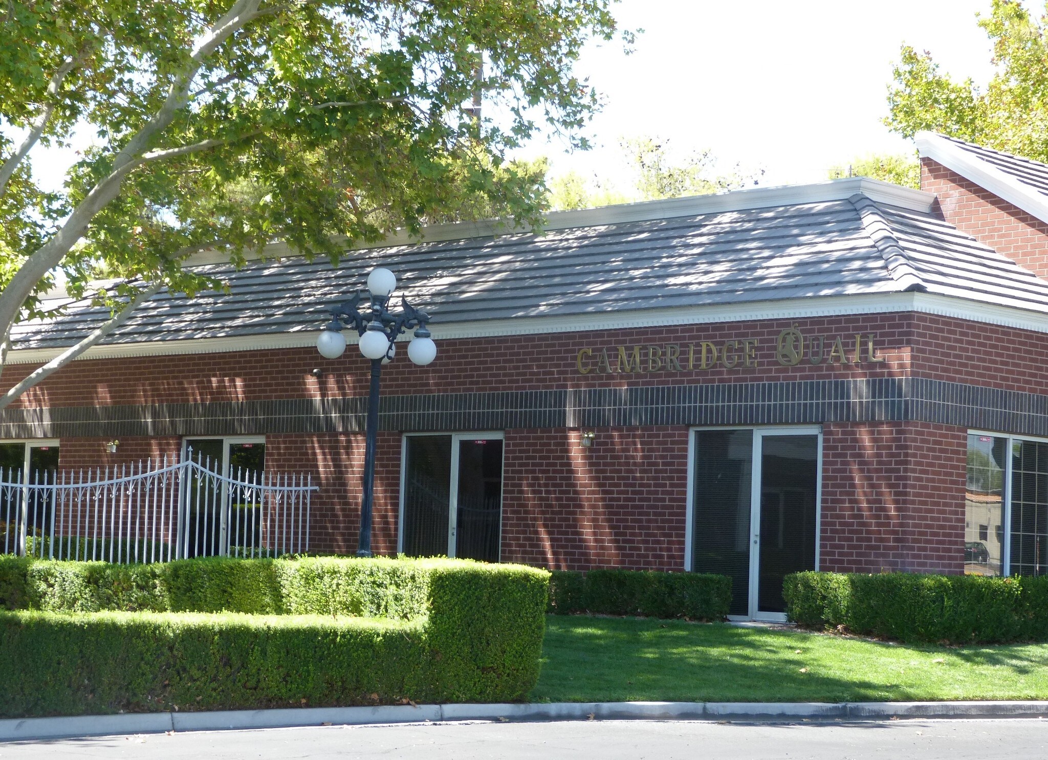 1681 E Flamingo Rd, Las Vegas, NV à louer Photo du bâtiment- Image 1 de 3