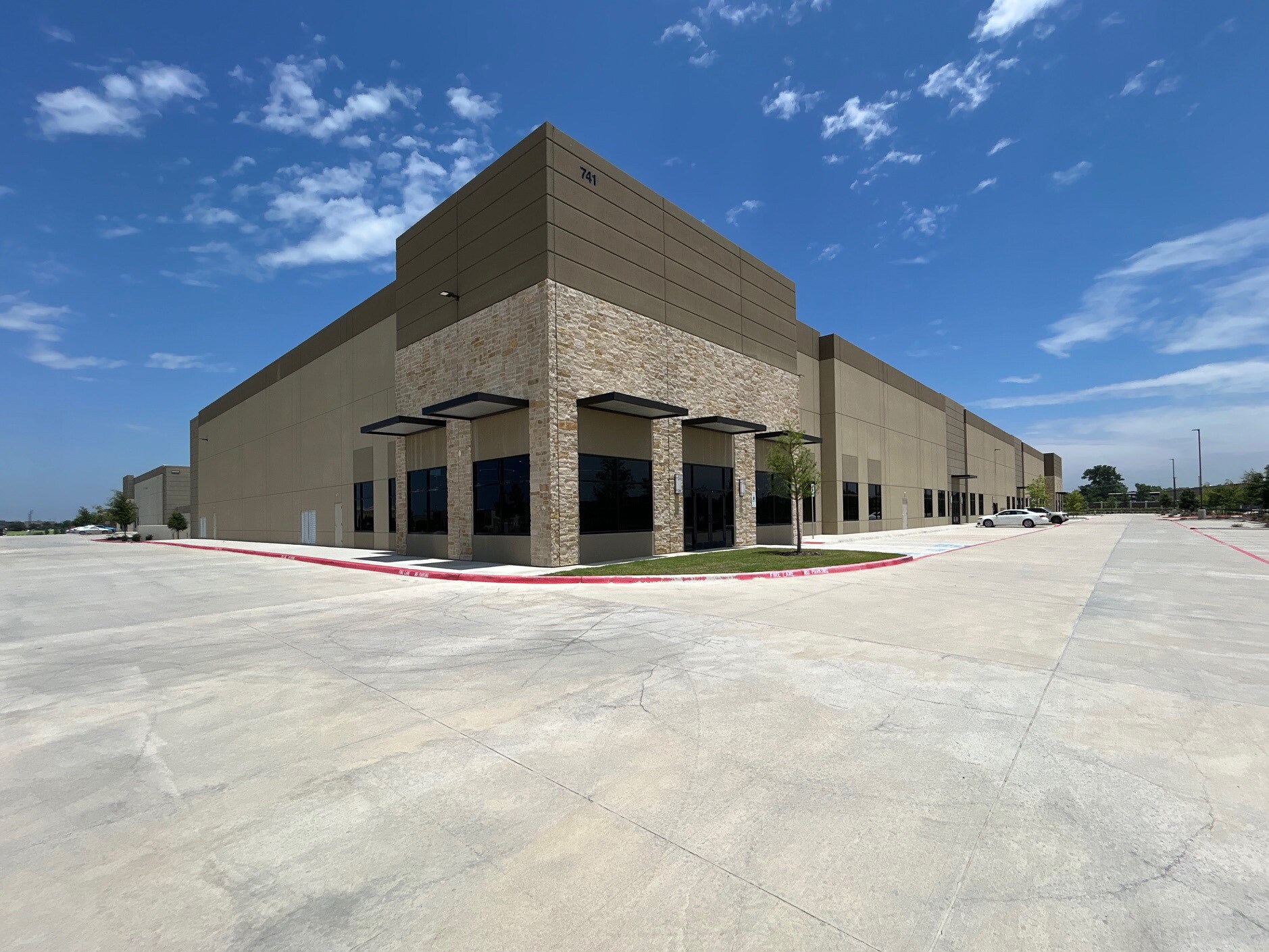 650 Corporate St, Prosper, TX for lease Interior Photo- Image 1 of 7