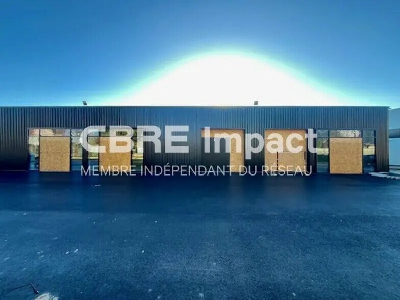 Flex in Cormontreuil for lease - Building Photo - Image 3 of 3