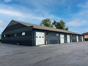 3061-3069 Lamb Ave, Columbus, OH for lease Interior Photo- Image 2 of 3