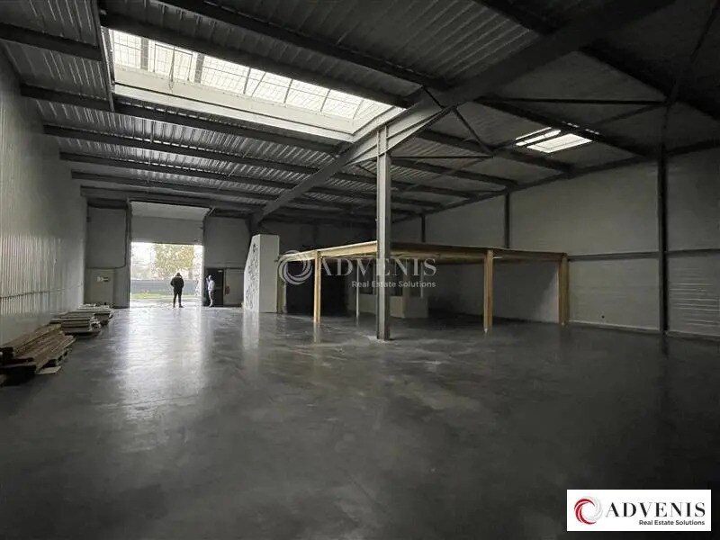 Flex in Canéjan for lease Interior Photo- Image 1 of 6