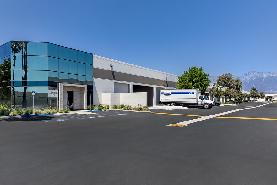 3919 E Guasti Rd, Ontario, CA for lease - Building Photo - Image 2 of 7