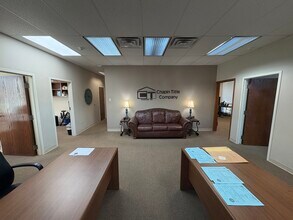 110 Brockett Street, Sherman, TX for lease Interior Photo- Image 2 of 27