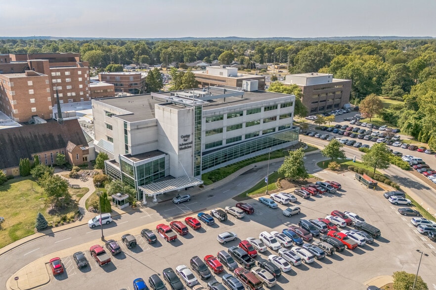 901 St Mary's Dr, Evansville, IN for lease - Building Photo - Image 2 of 5