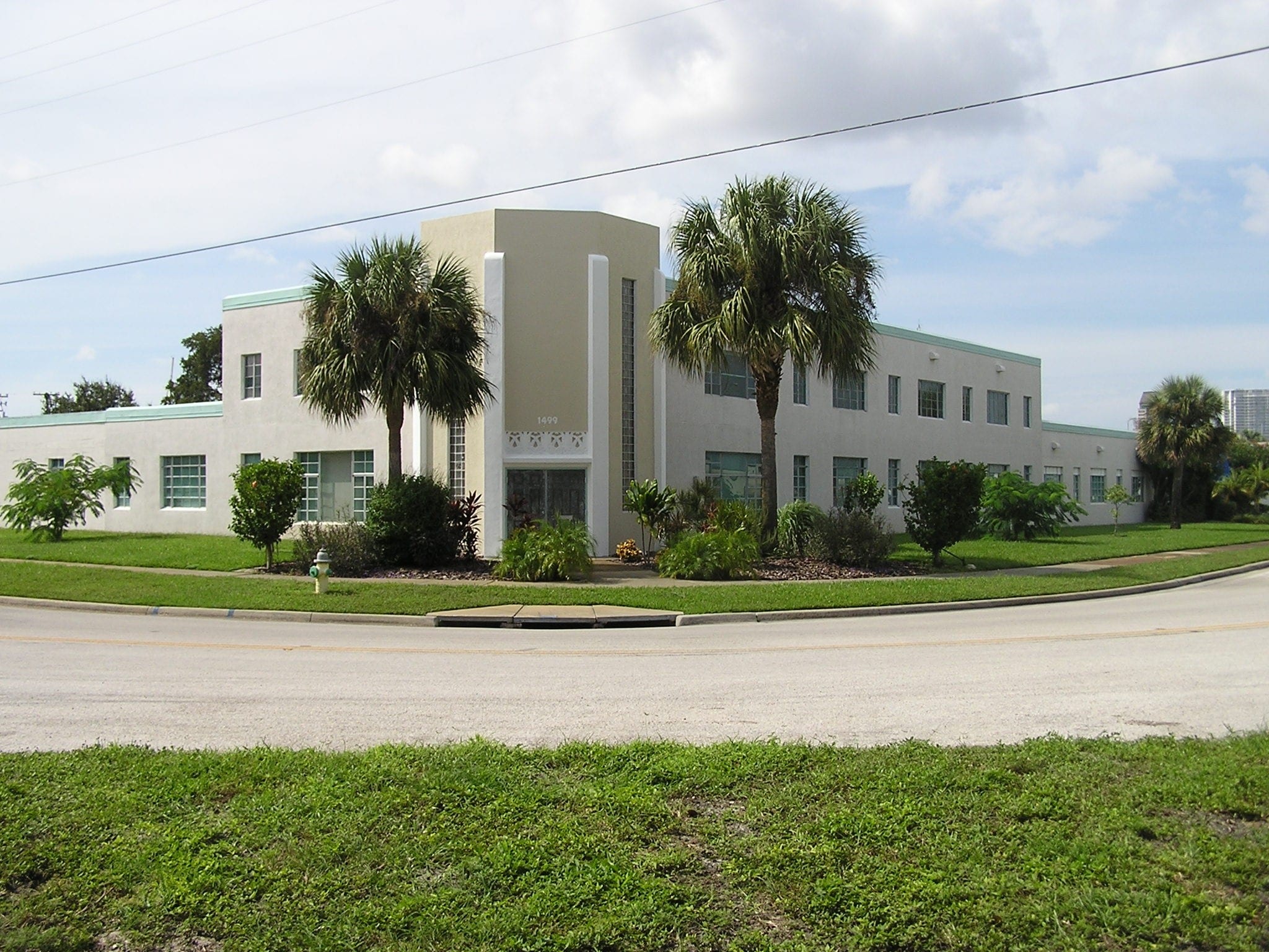 1499 Beach Dr SE, Saint Petersburg, FL for sale Building Photo- Image 1 of 1