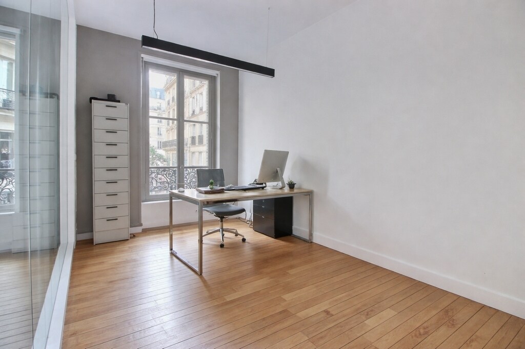 113 Boulevard De Sébastopol, Paris for lease Interior Photo- Image 1 of 11