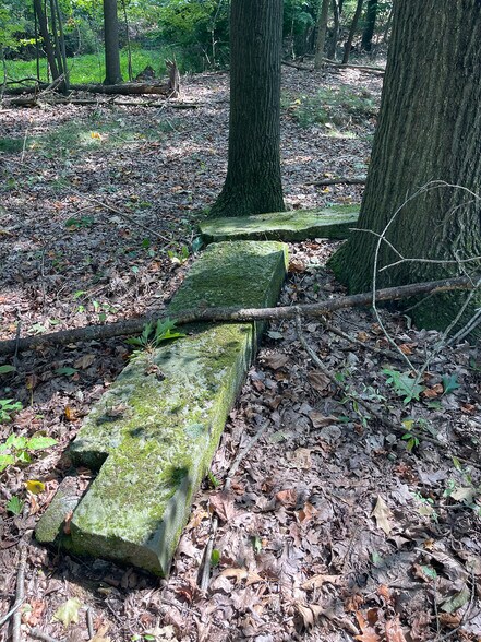 10411 Scatell St, Canal Fulton, OH à vendre - Photo du bâtiment - Image 3 de 11