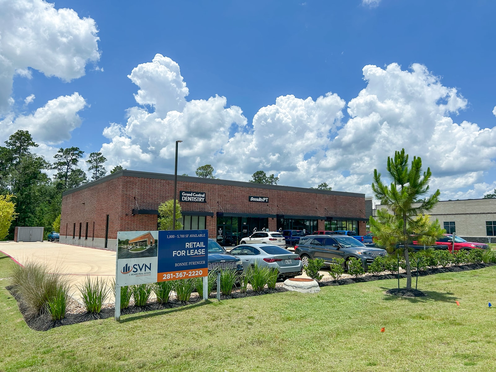 1761 S Loop 336 W, Conroe, TX for lease Building Photo- Image 1 of 3