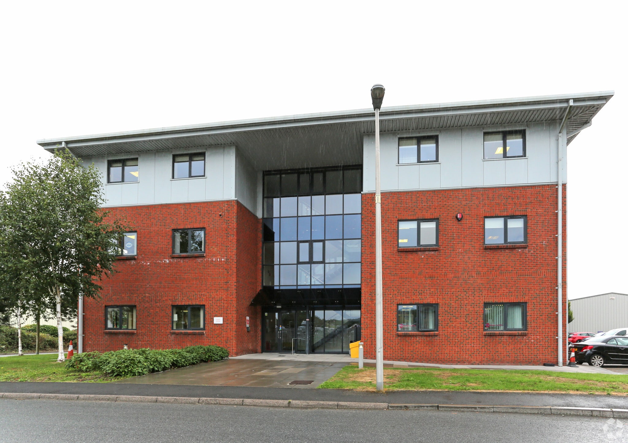 Glien Rd, Carmarthen for lease Primary Photo- Image 1 of 3
